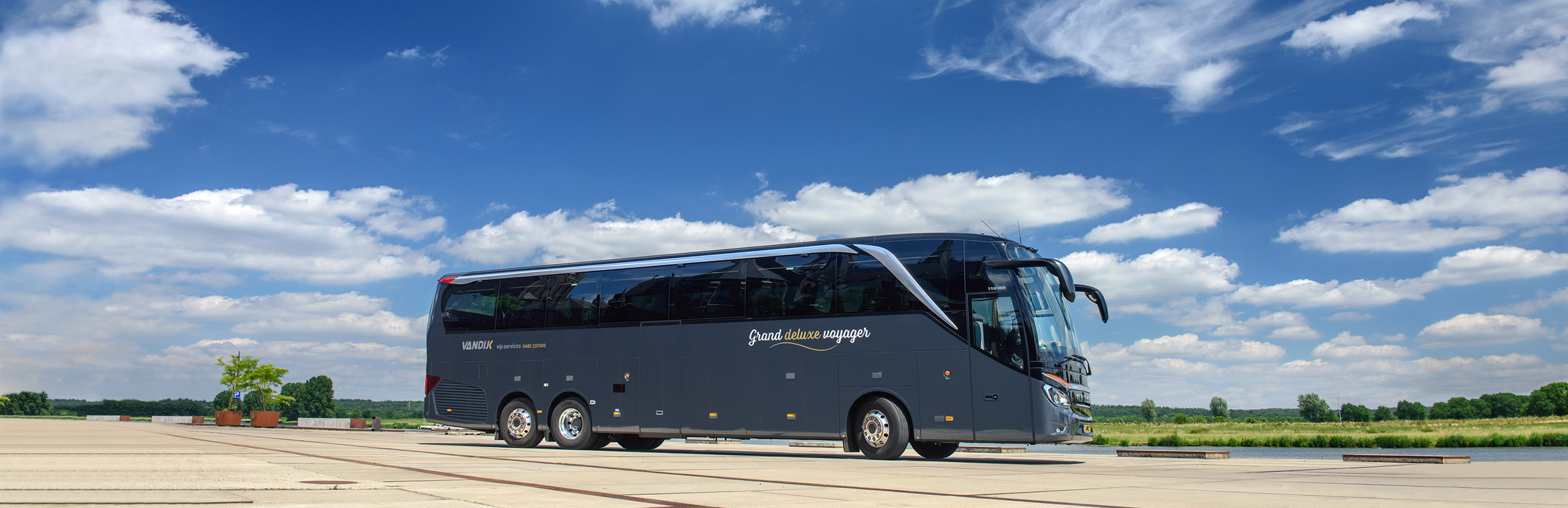 Vip bus touringcar van Dijk voor optimaal comfort